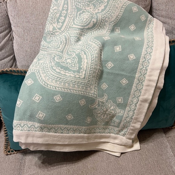 Etro Paisley Print Wool Blanket - Picture 9 of 11